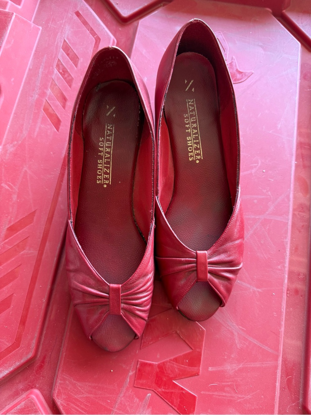 Naturalizer Red Peep-Toe Bow Flats